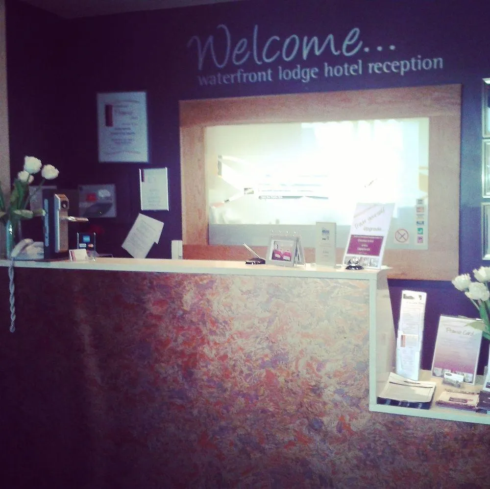 Waterfront Hotel Brighouse 3*,  United Kingdom