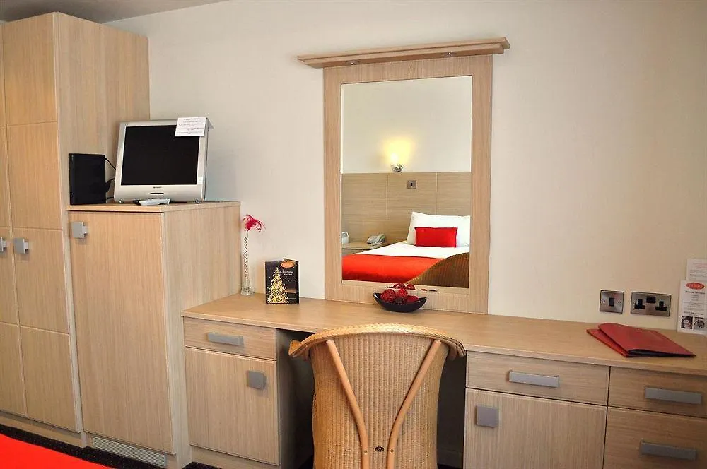 Waterfront Hotel Brighouse